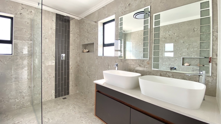 3 Bedroom Property for Sale in Britannia Reef Estate Western Cape